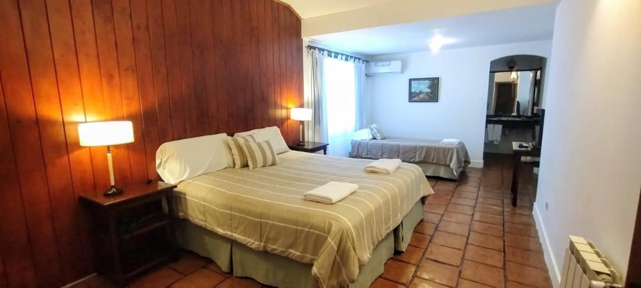Las Moras Hotel San Lorenzo  Exterior photo